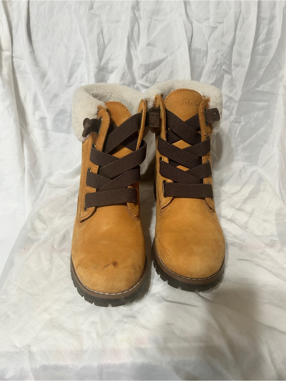 Skechers Tan and Brown Lace-Up Faux Fur Collar Ankle Boots